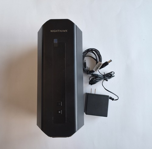 Netgear nighthawk rs700 - netgear,